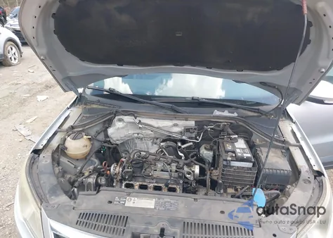 2010 Volkswagen Tiguan Sel из США, поврежденный, VIN WVGAV7AX7AW537422